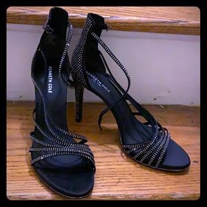 Kenneth Cole New York Barletta Stud Heels, Sz 11